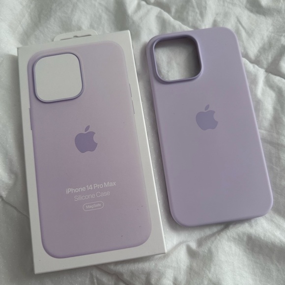 Apple iphone 14 PRO MAX Lilac Case MagSafe - Picture 1 of 7